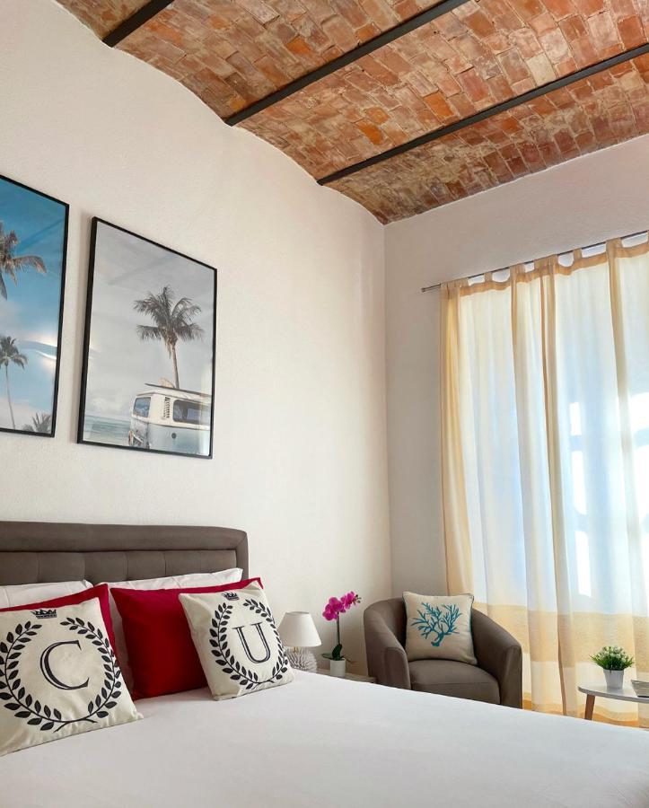 Corso Umberto Rooms Ольбия Экстерьер фото