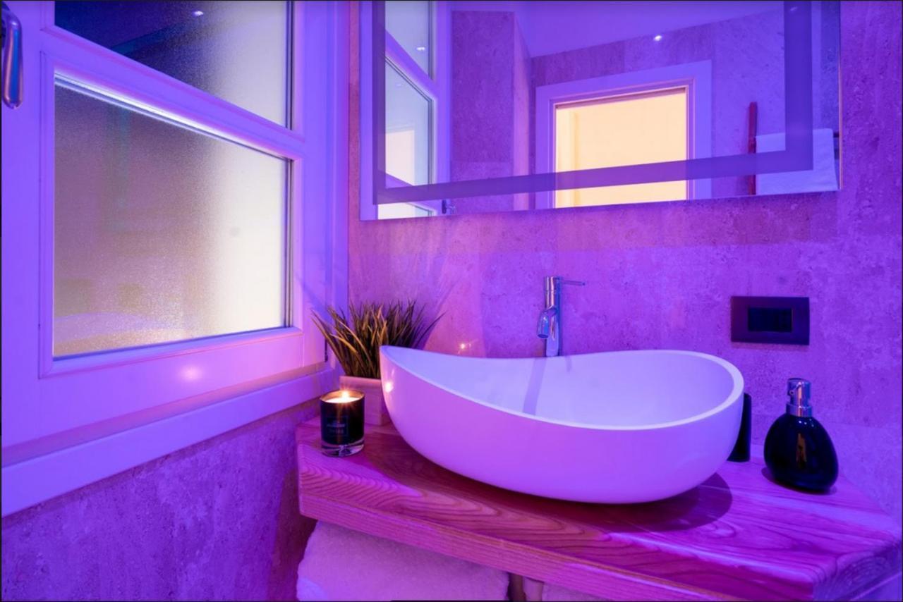 Corso Umberto Rooms Ольбия Экстерьер фото