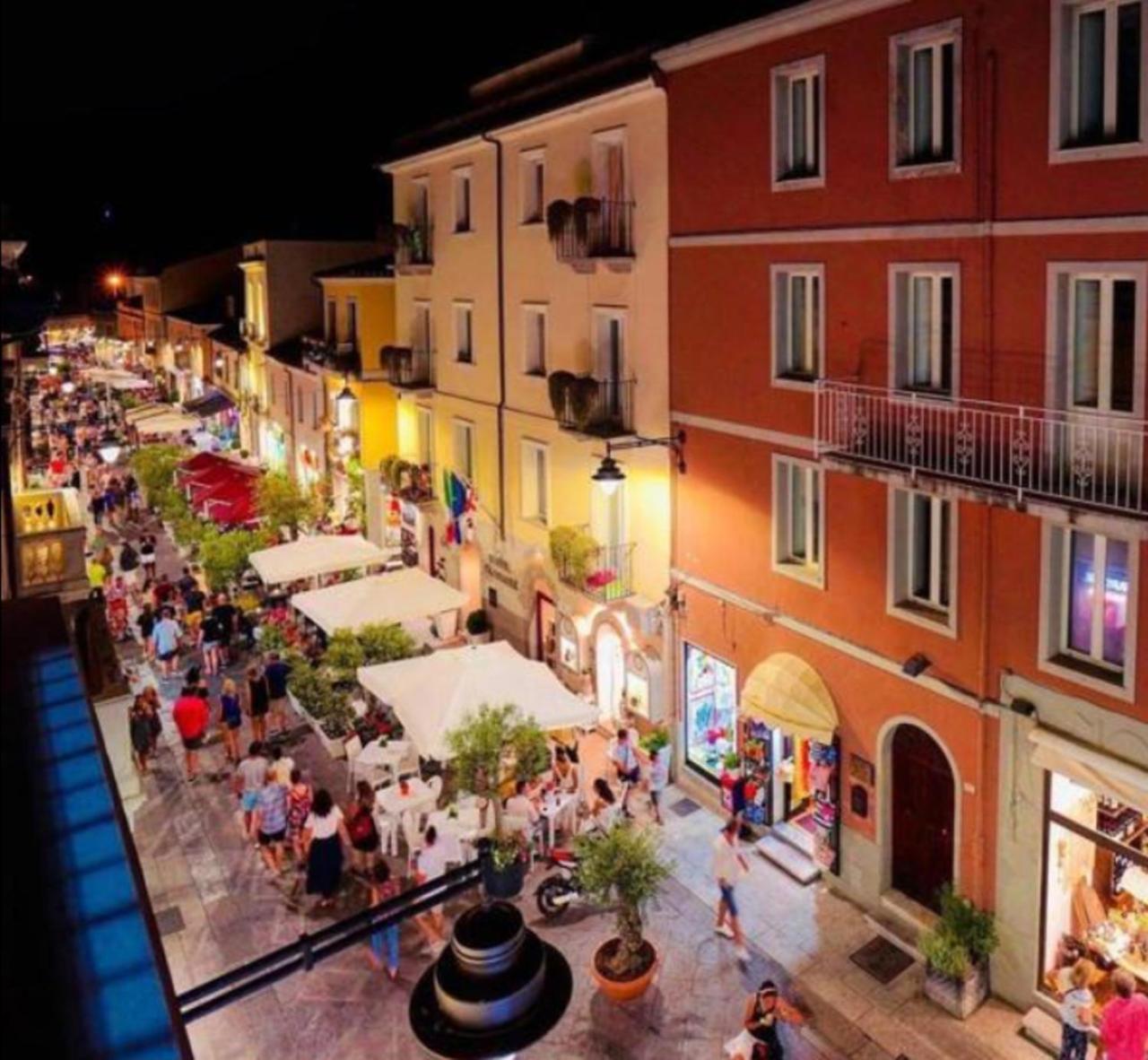 Corso Umberto Rooms Ольбия Экстерьер фото