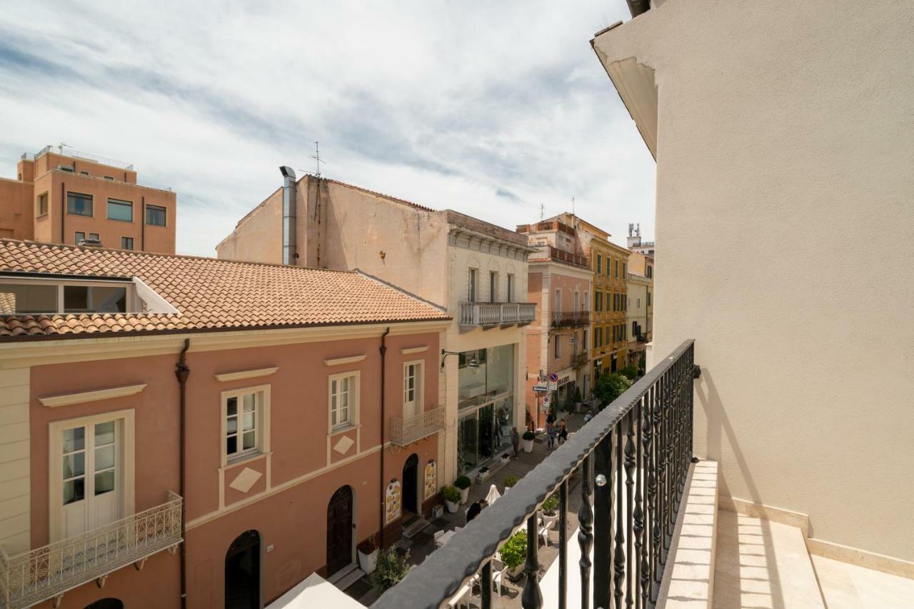 Corso Umberto Rooms Ольбия Экстерьер фото